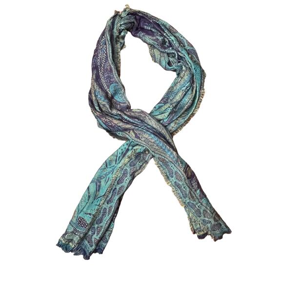 Lot of 2 Fashion Scarfs Black White Stripe Blue Paisley Brand New Never Worn - Picture 3 of 12